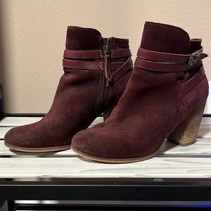 Nordstrom BP Maroon Bootie in Size 5.5